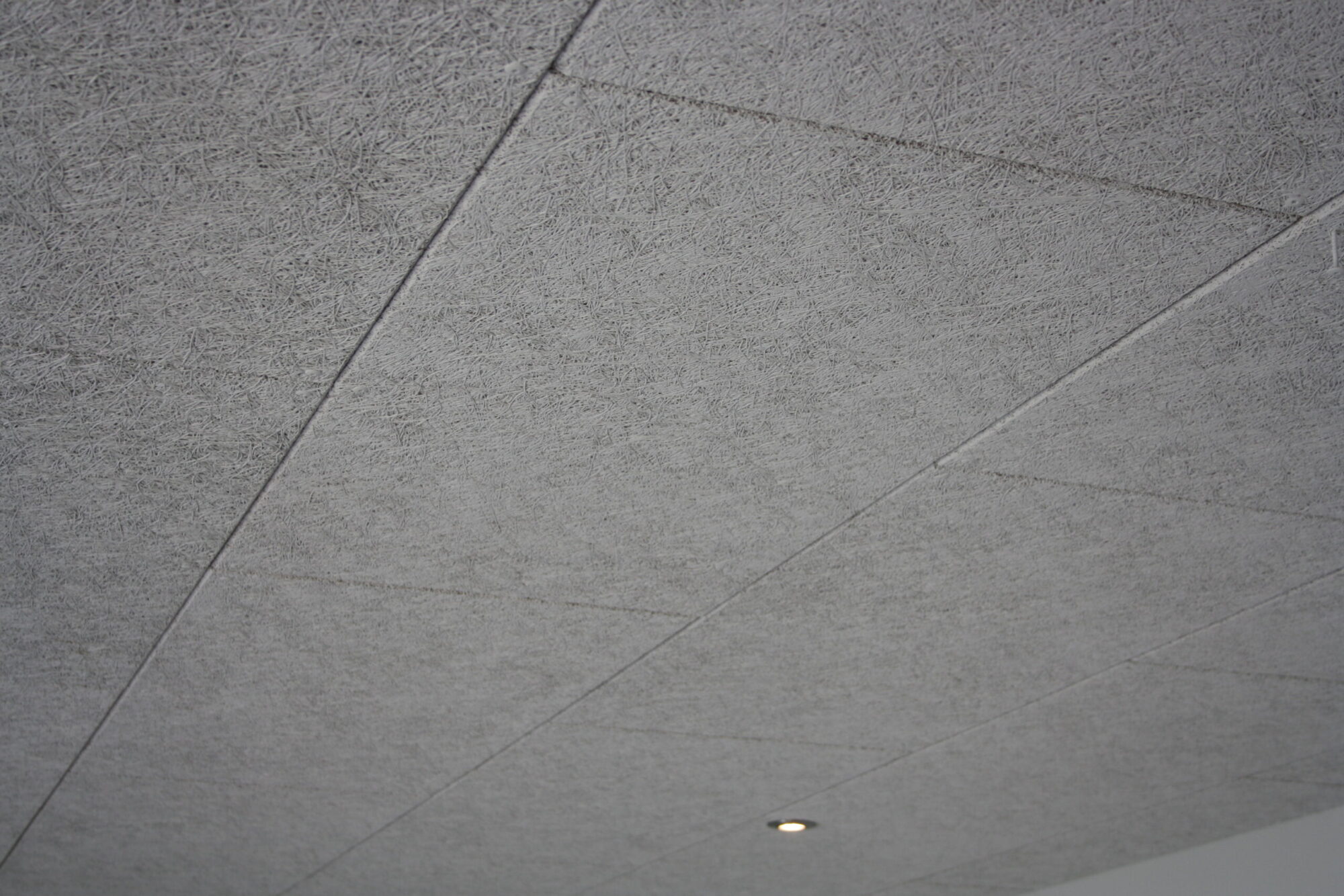 Lana di legno Multifin White 600×1200 mm
